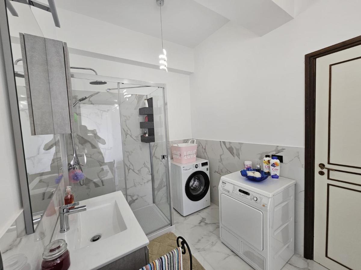 La Finestra Sul Porto Apartment Genoa Exterior photo